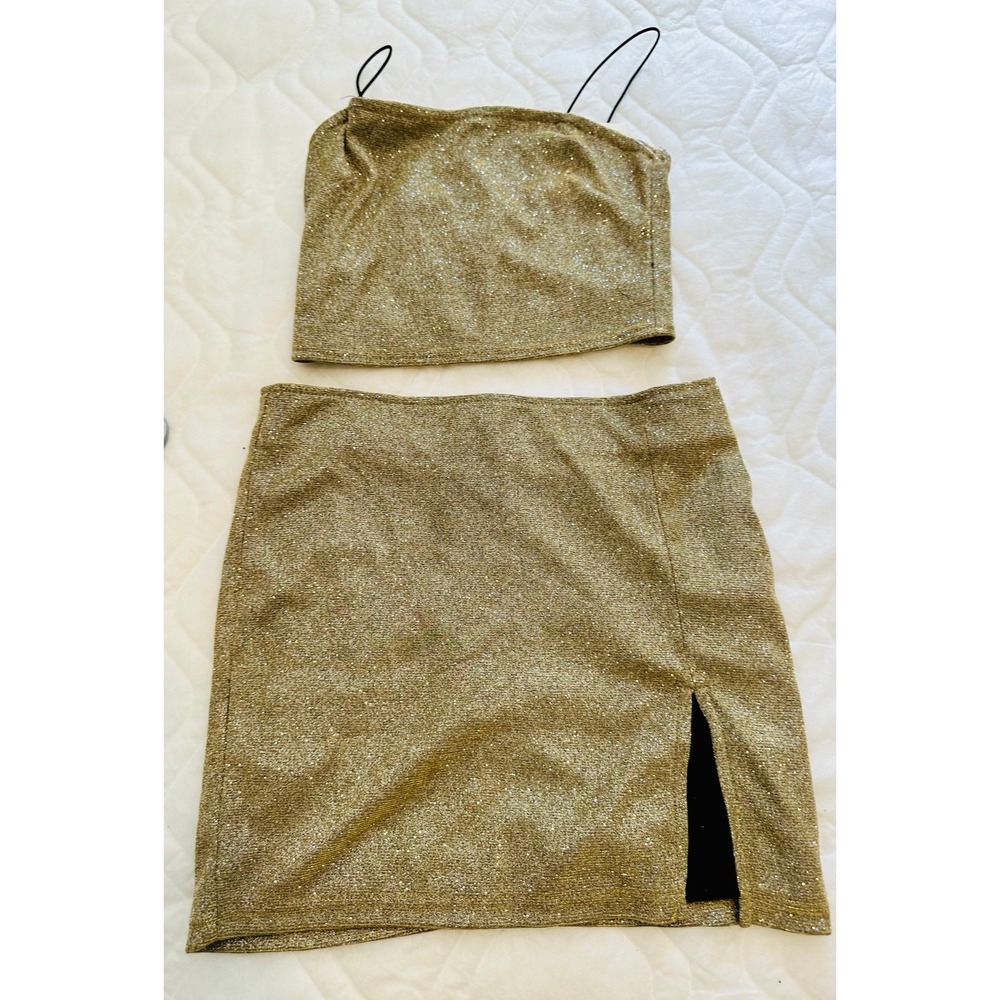 Womens‎ Gold Akira 2 piece top and skirt size small
